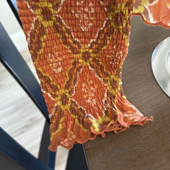 NWOT Free People Caught a Feeling Button Down Long Sleeves S Slim Fit Smocked - Picture 9 of 15